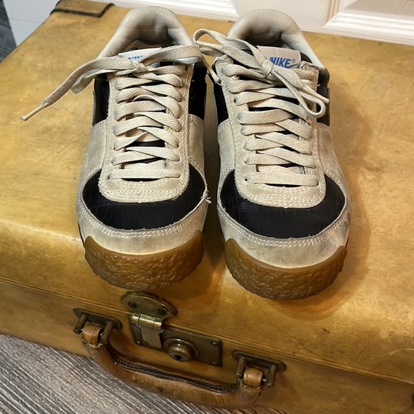 Rare 2003 Vintage Nike ACG Air Lava Dome Suede Leather women's Sz 6.5 - Picture 2 of 7